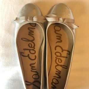 Sam Edelman silver flats